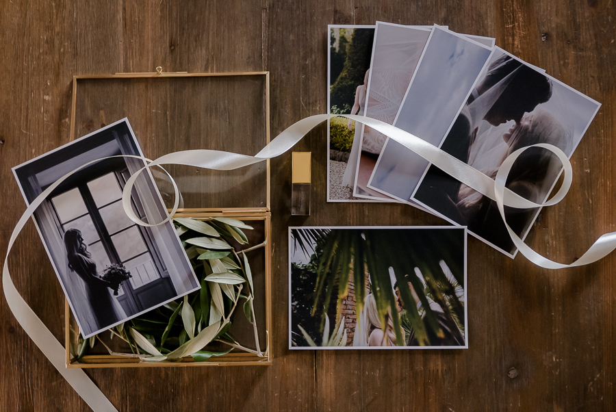 packaging for wedding photographers glass box and crystal flash usb