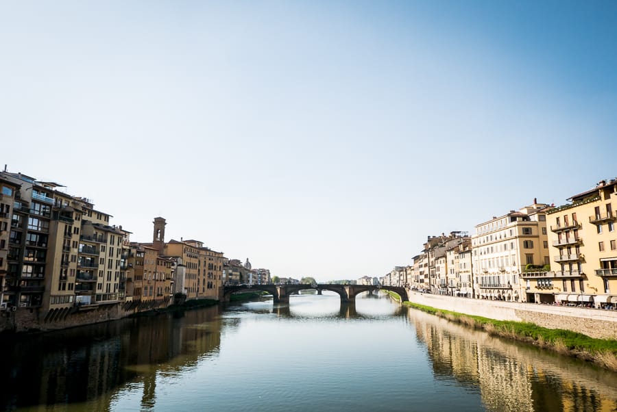 Ponte santa trinità river arno from ponte vecchio florence