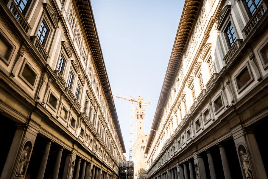 Uffizi gallery museum florence perspective