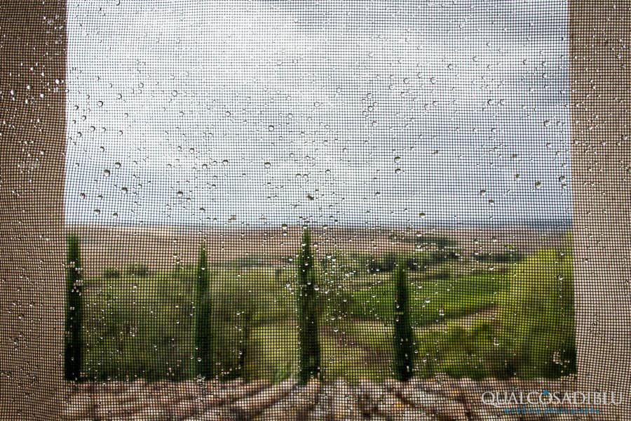 drop rain window tuscany view