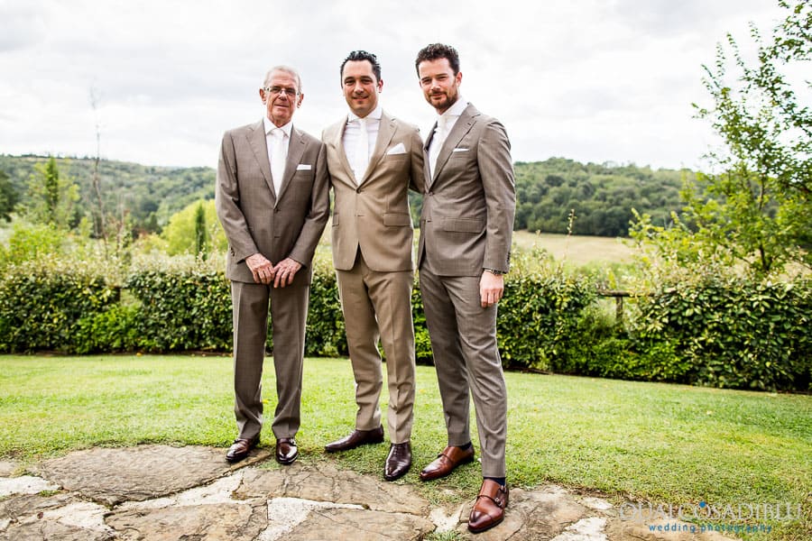 groom and groomsmen