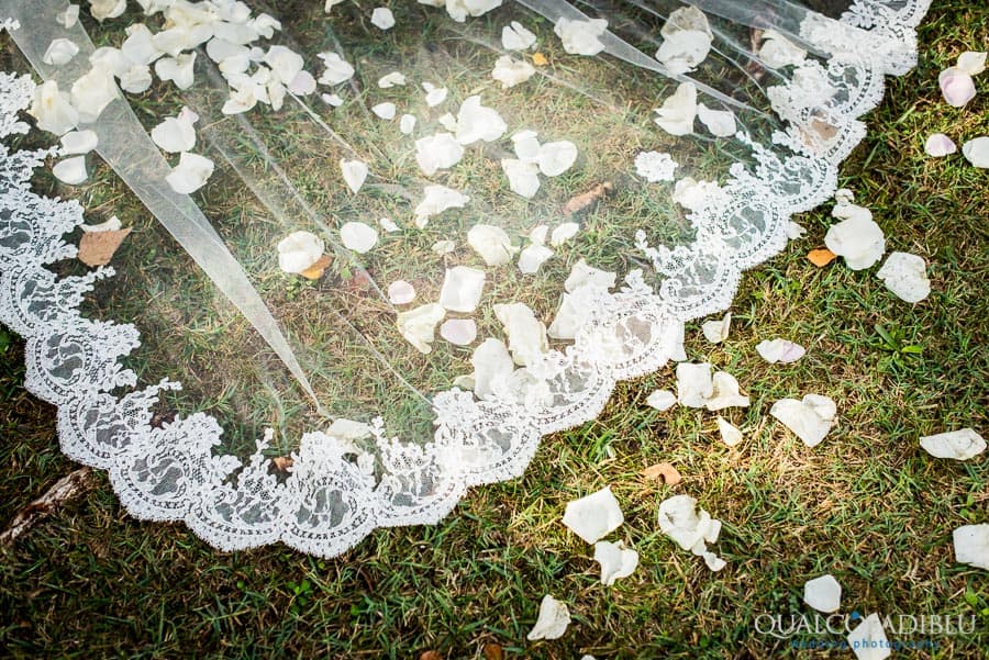 ceremony veil detail