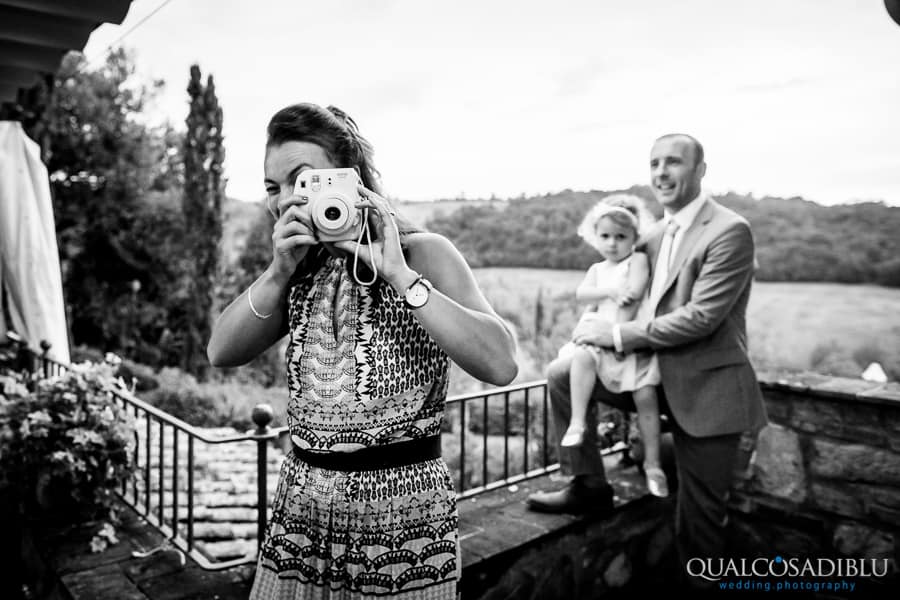 photo bomb guest wedding black and white