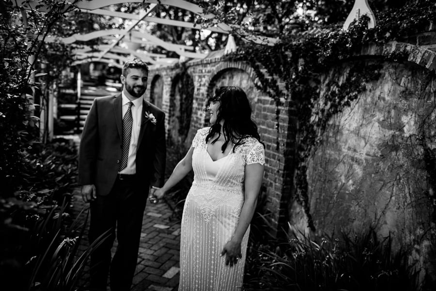 bride groom walking smiling keeler tavern museum