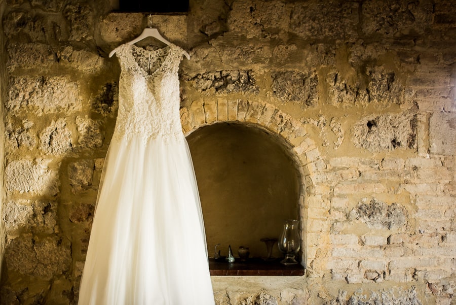 fattoria di larniano bride dress