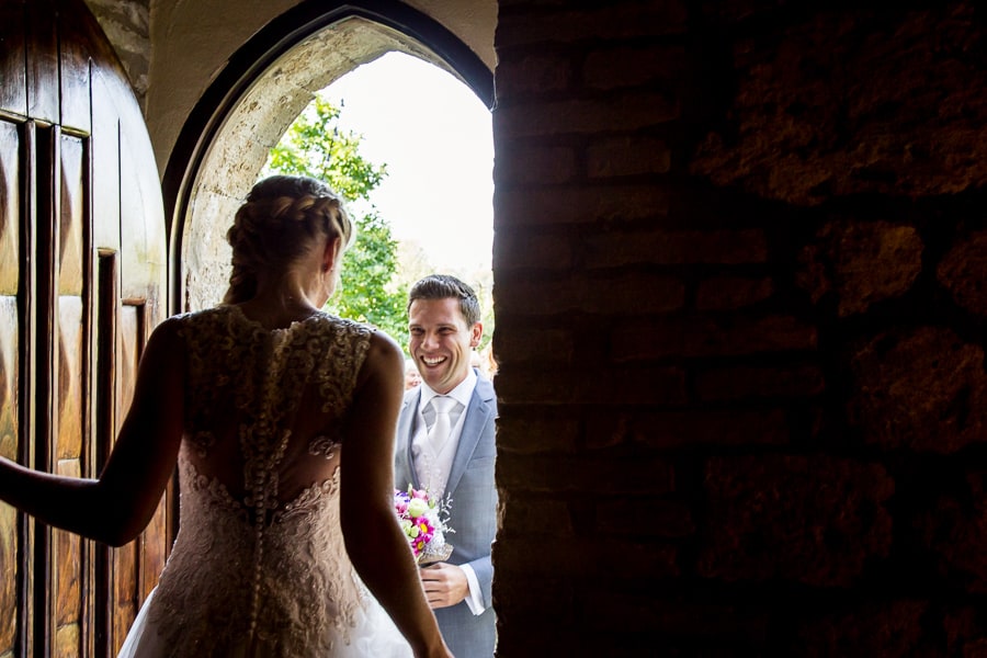 first look bride groom