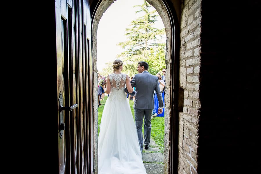 bride groom walking together fattoria di larniano