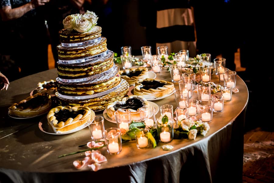 wedding cake