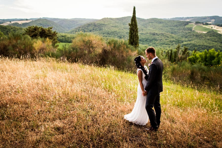 couple shooting fattorie santo pietro