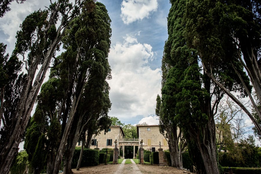 borgo stomennano entrance