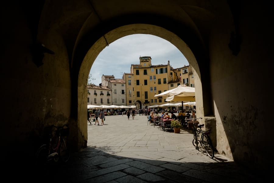 Nice view of Piazza dell'Anfiteatro in Lucca