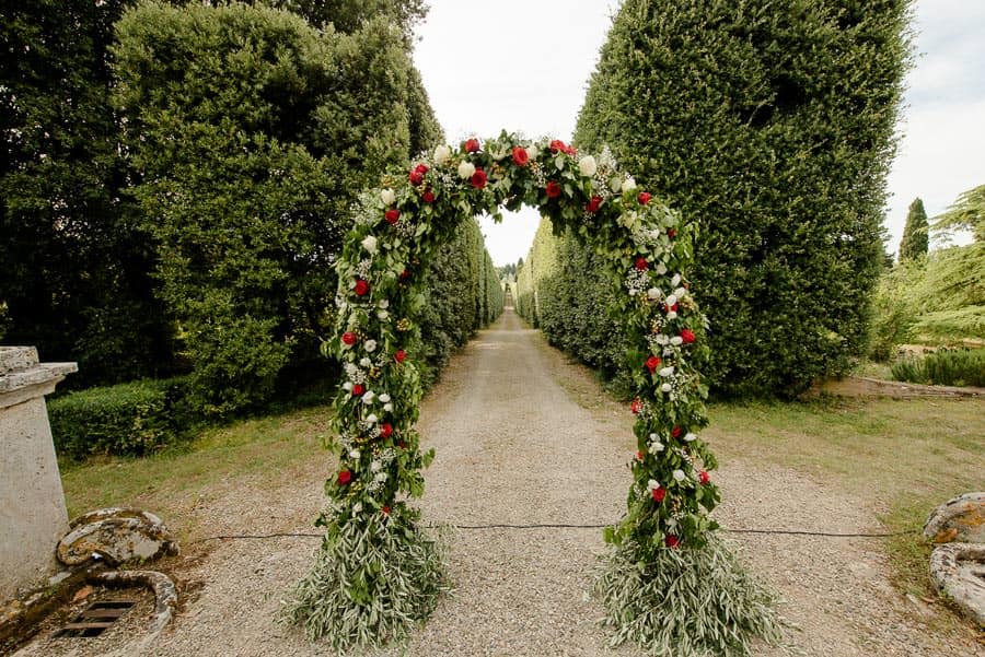 tenuta bichi borghesi wedding flower decorations ceremony