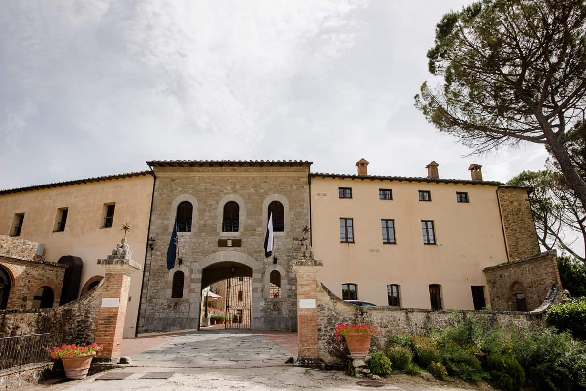 castelmonastero main entrance