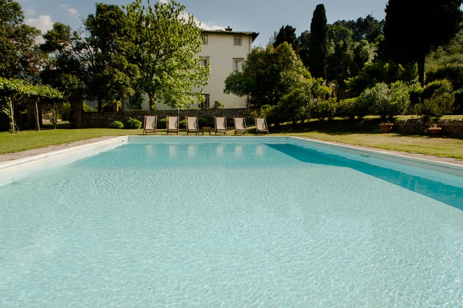 villa buonvisi swimming pool