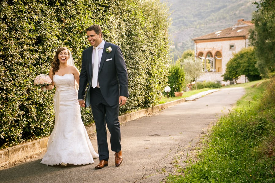 villa rinascimento wedding couple