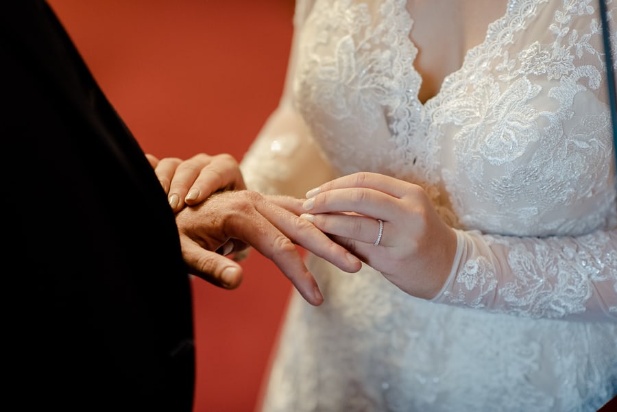 exchanging the rings in the red hall palazzo vecchio florence