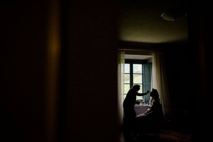 bride getting ready in her room