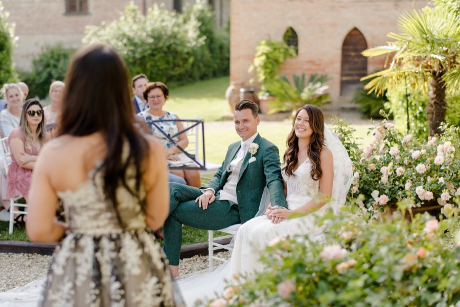 wedding ceremony at Tenuta di Pratello Country Resort