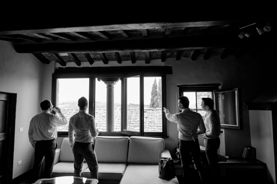 groom and groomsmen black and white photos at Montegufoni castle