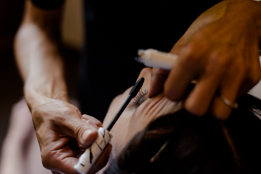 make up of the bride detail of mascara