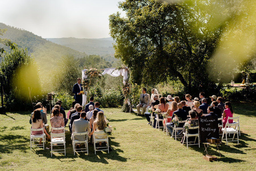 wedding ceremony at Borgo i Vicelli Florence