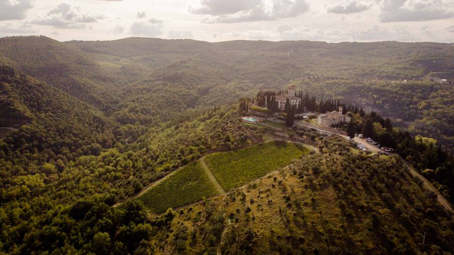castello di vicchiomaggio view from the drone