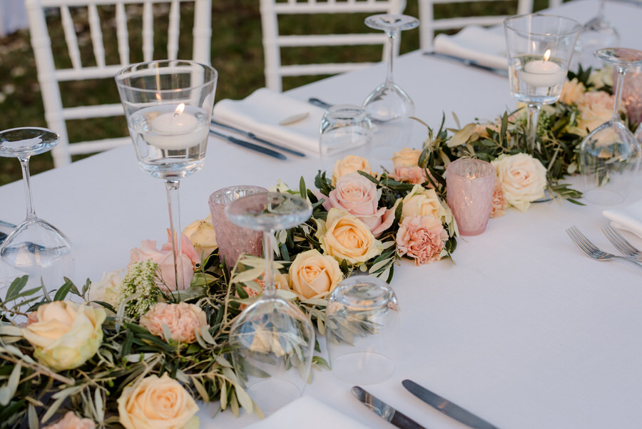 Wedding table decoration with flowers