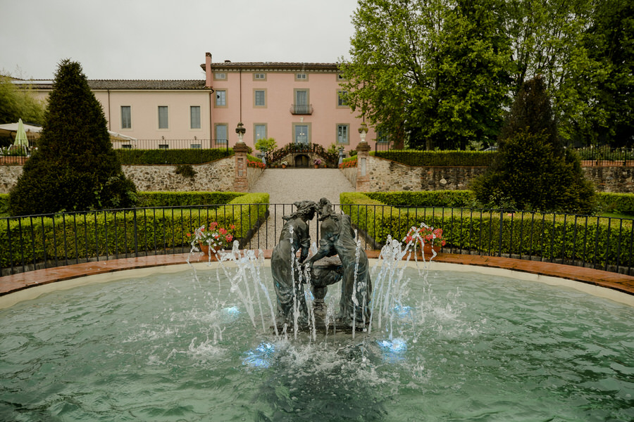 Garden and fountain of Villa Daniela Grossi, Capannori, Lucca