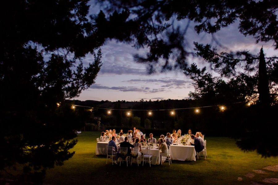 magical wedding dinner alfresco in tuscany