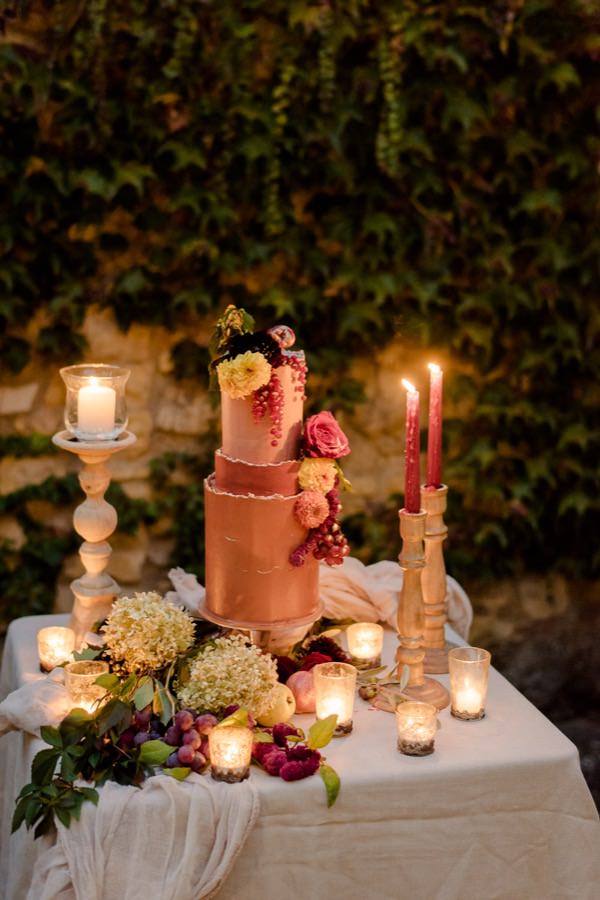wedding cake decoration