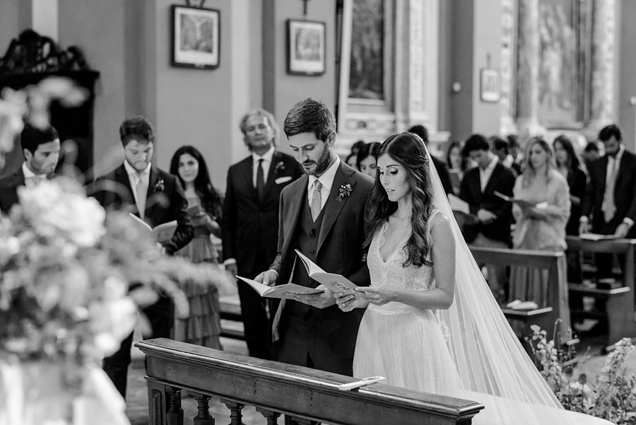 wedding ceremony church tuscany