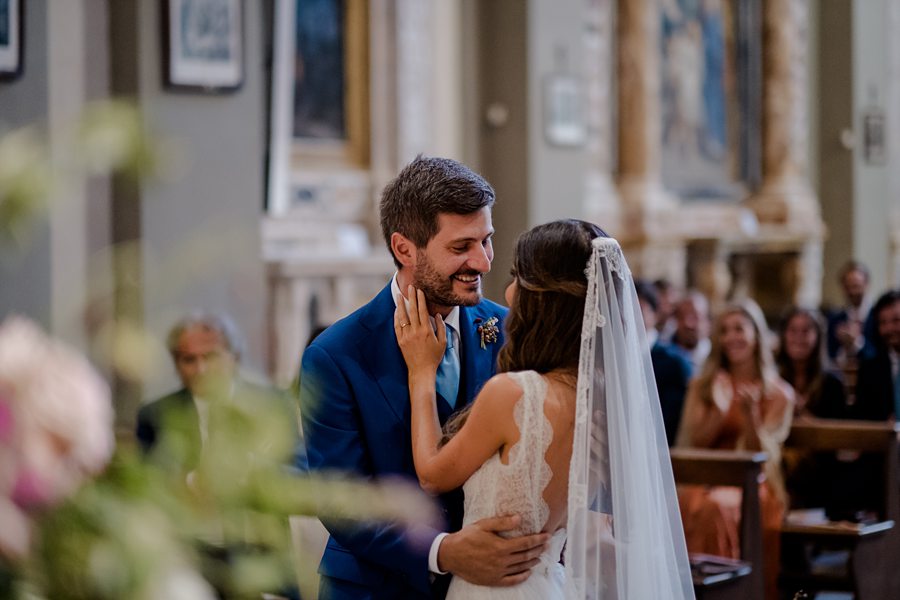 wedding-ceremony-tuscany-church