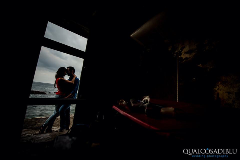 engagement photo at Castiglioncello