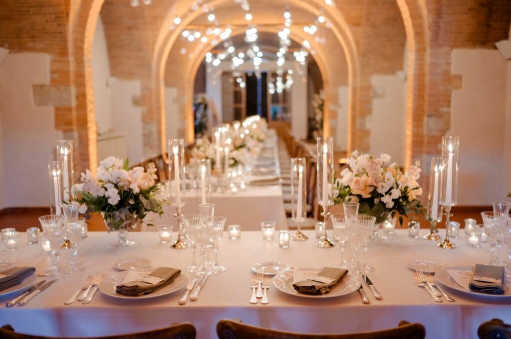 villa catignano chianti tuscany wedding indoor table decoration